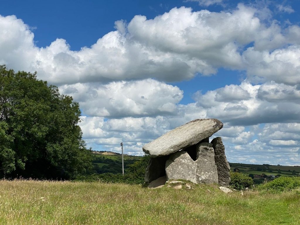 trethevy quoit cornwall