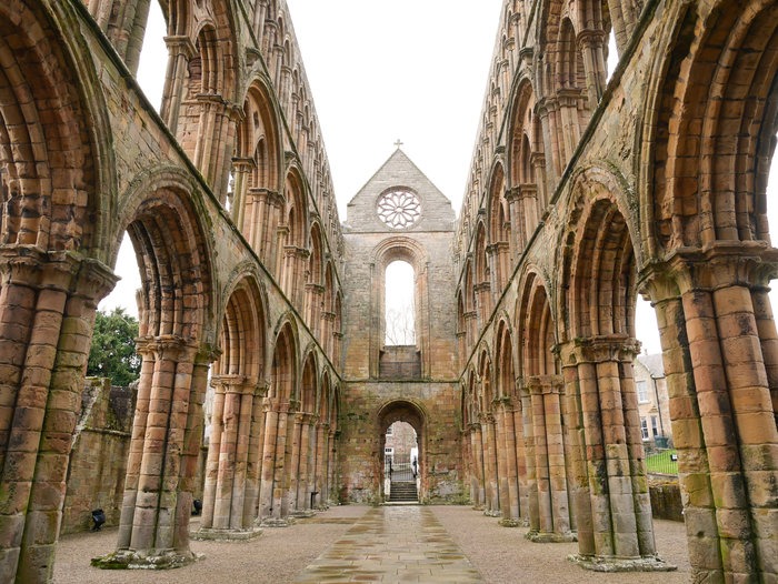 jedburgh abbey